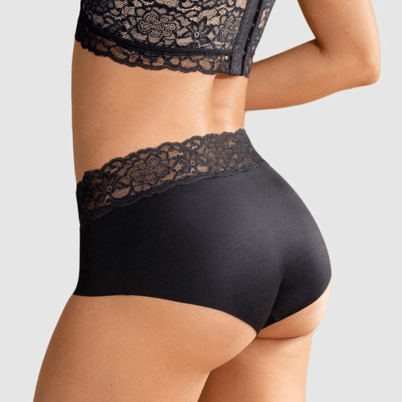 SHAPEWEAR